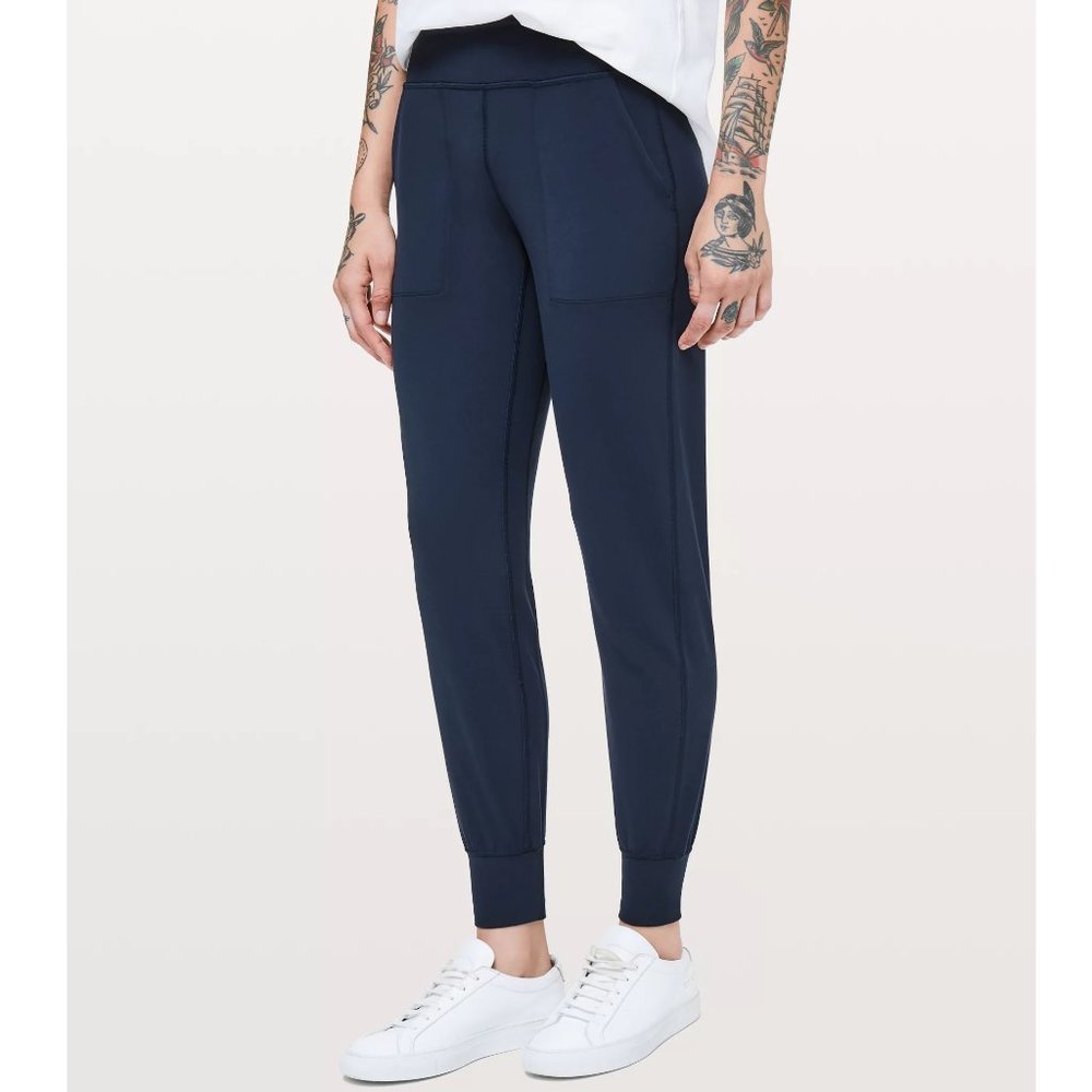 Lululemon Align High-Rise Jogger 28" / Size 4 / True Navy Nulu